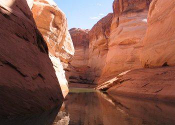 שייט באגם פאואל יוטה/אריזונה - על המזוודות - - מערב ארצות הברית עם ילדים