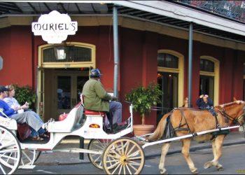 ניו אורלינס רחוב בורבון New Orleans Street Bourbon | על המזוודות - הבלוג של אושרה קמחי