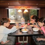 ארוחת ערב בקרוואן - משפחת נחמקין עם קרוואן בדרום מזרח ארצות הברית