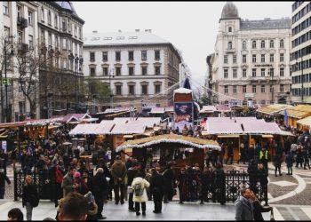 Budapest - St. Stephen's Basilica market | בודפשט - השוק בכנסיית סנט סטפן