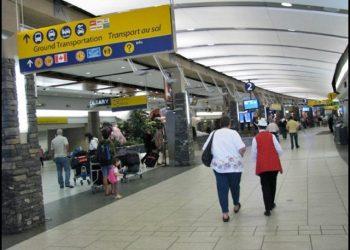 שדה התעופה בקלגרי, קנדה