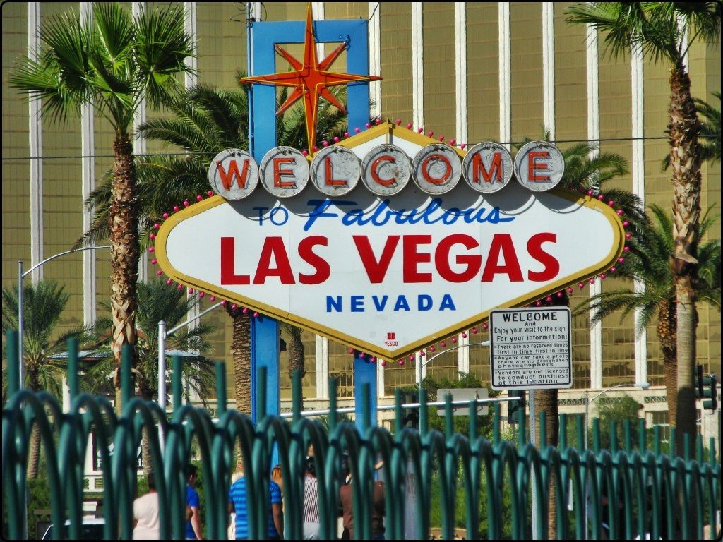 Welcome to Fabulous Las Vegas לאס וגאס
