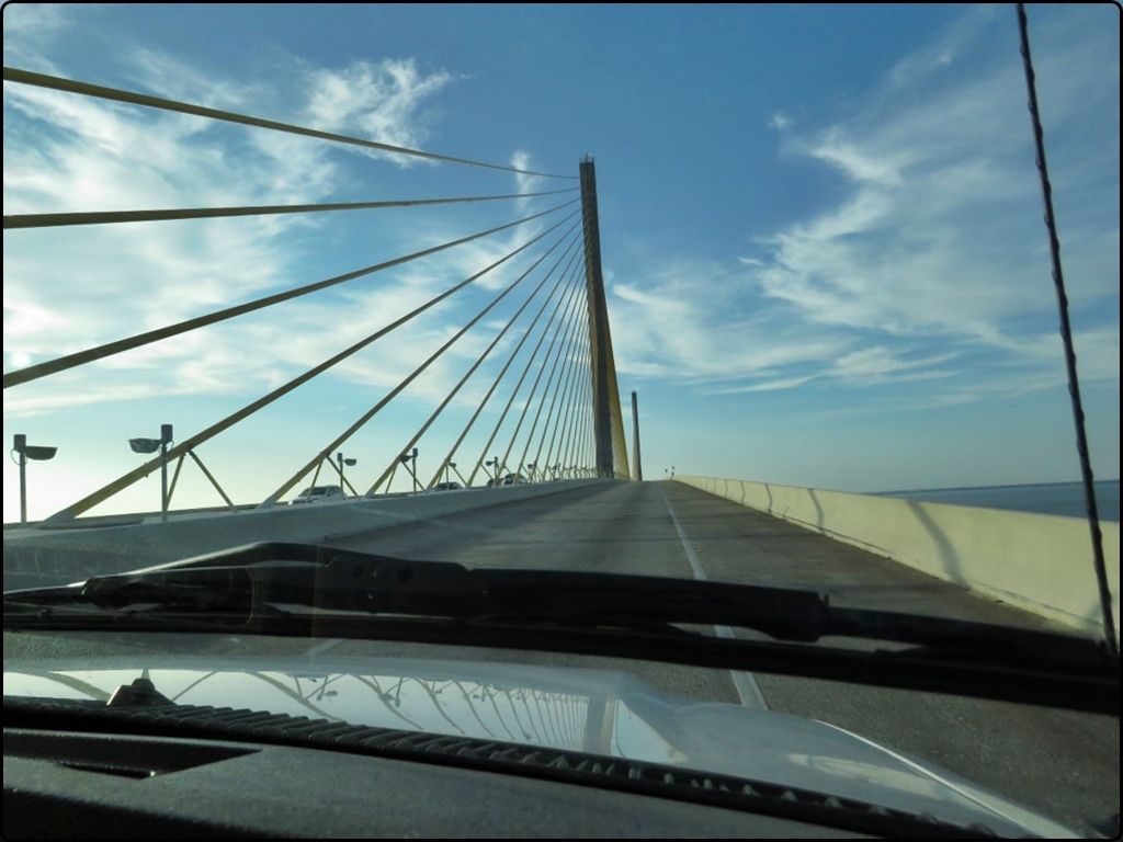 פלורידה Sunshine Skyway Bridge 
