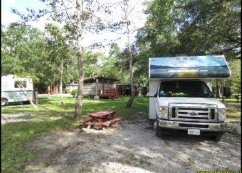 חניון קרוואנים במיסיסיפי