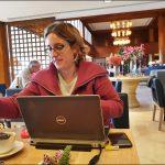 אושרה קמחי - על המזוודות. בלוגריות נוסעת לעבוד 3