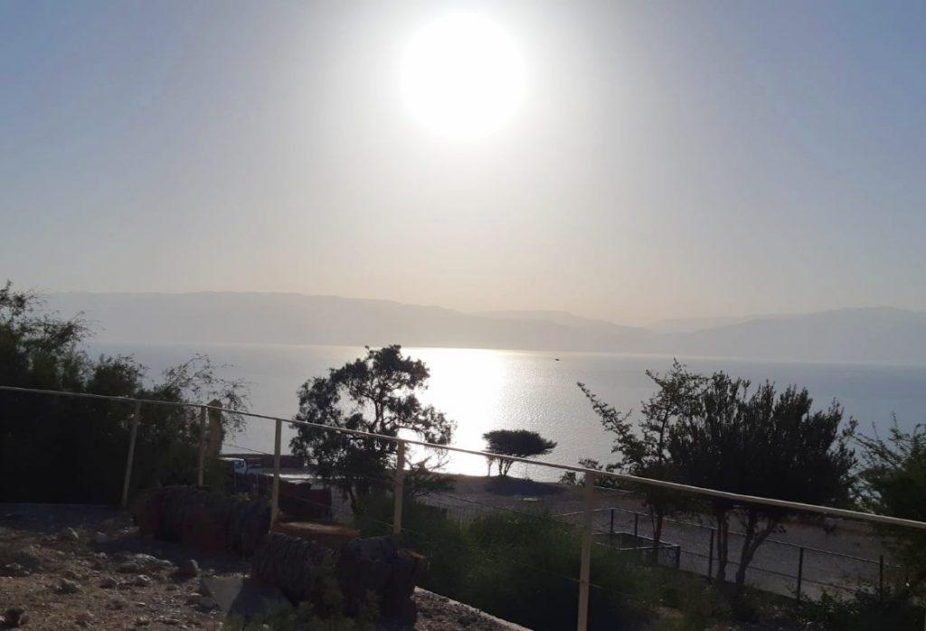 אושרה קמחי - על המזוודות. מסע עם אופנוע סובב ישראל - ים המלח