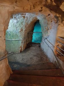 אושרה קמחי - על המזוודות. סובב ישראל 9 ימים על אופנוע - ראש הנקרה