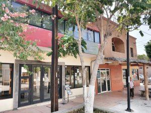 אושרה קמחי - על המזוודות. מקסיקו עם המשפחה - באחה קליפורניה Loreto