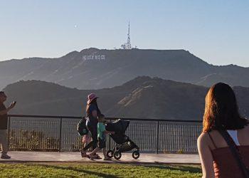 לוס אנג'לס - פארק גריפית. תצפית שלט הוליווד